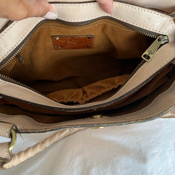 MICHAEL KORS | SZ M | Black Belt Bag Fanny Pack Waist Pouch Wallet | EUC - Picture 10 of 10